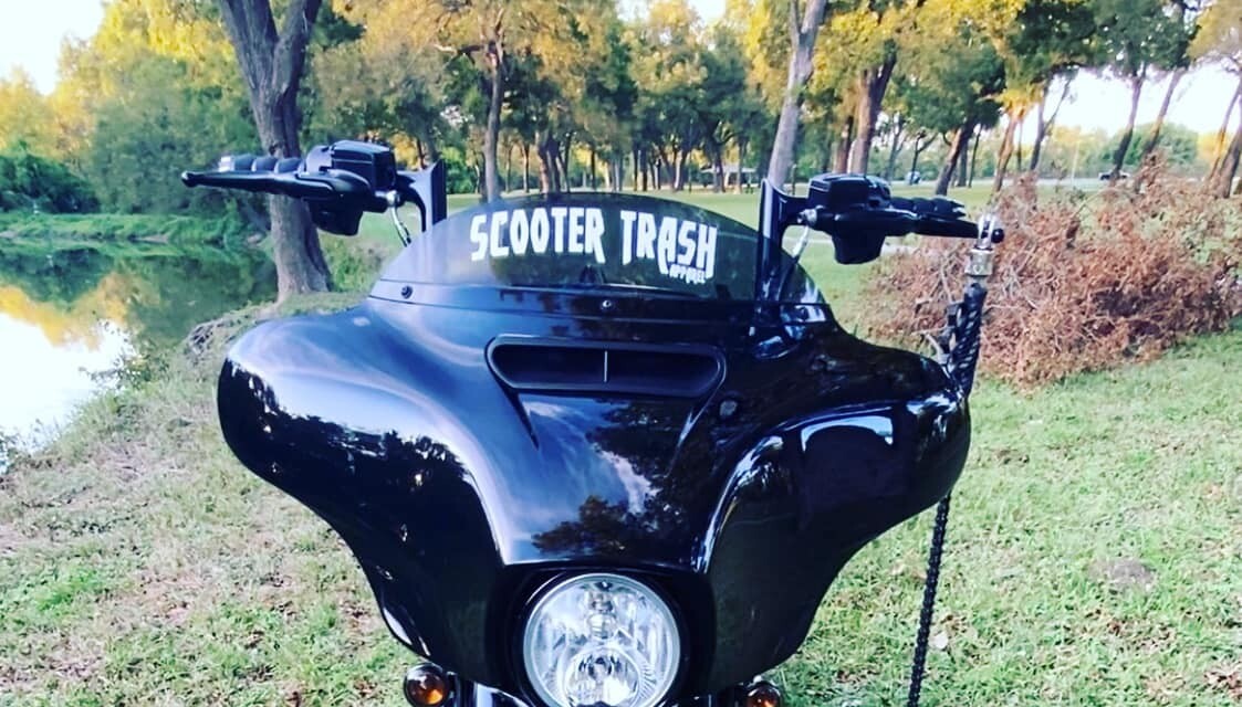 WINDSHIELD STICKER