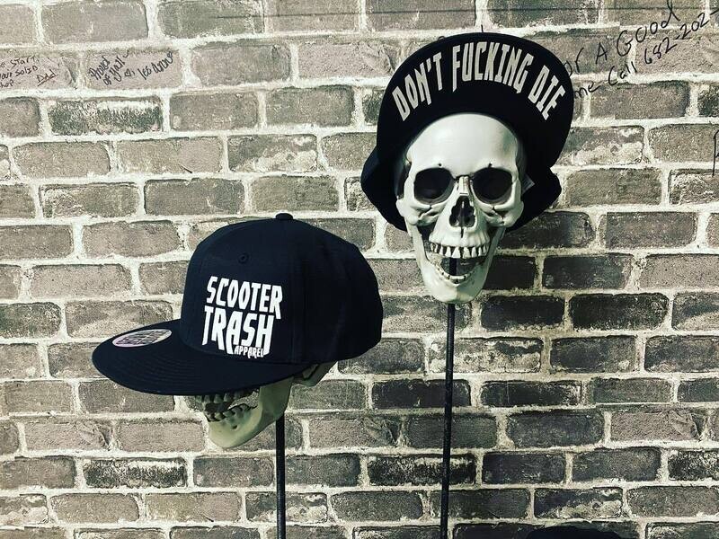 SCOOTER TRASH LOGO - DON&#39;T FUCKING DIE -SNAP BACK
