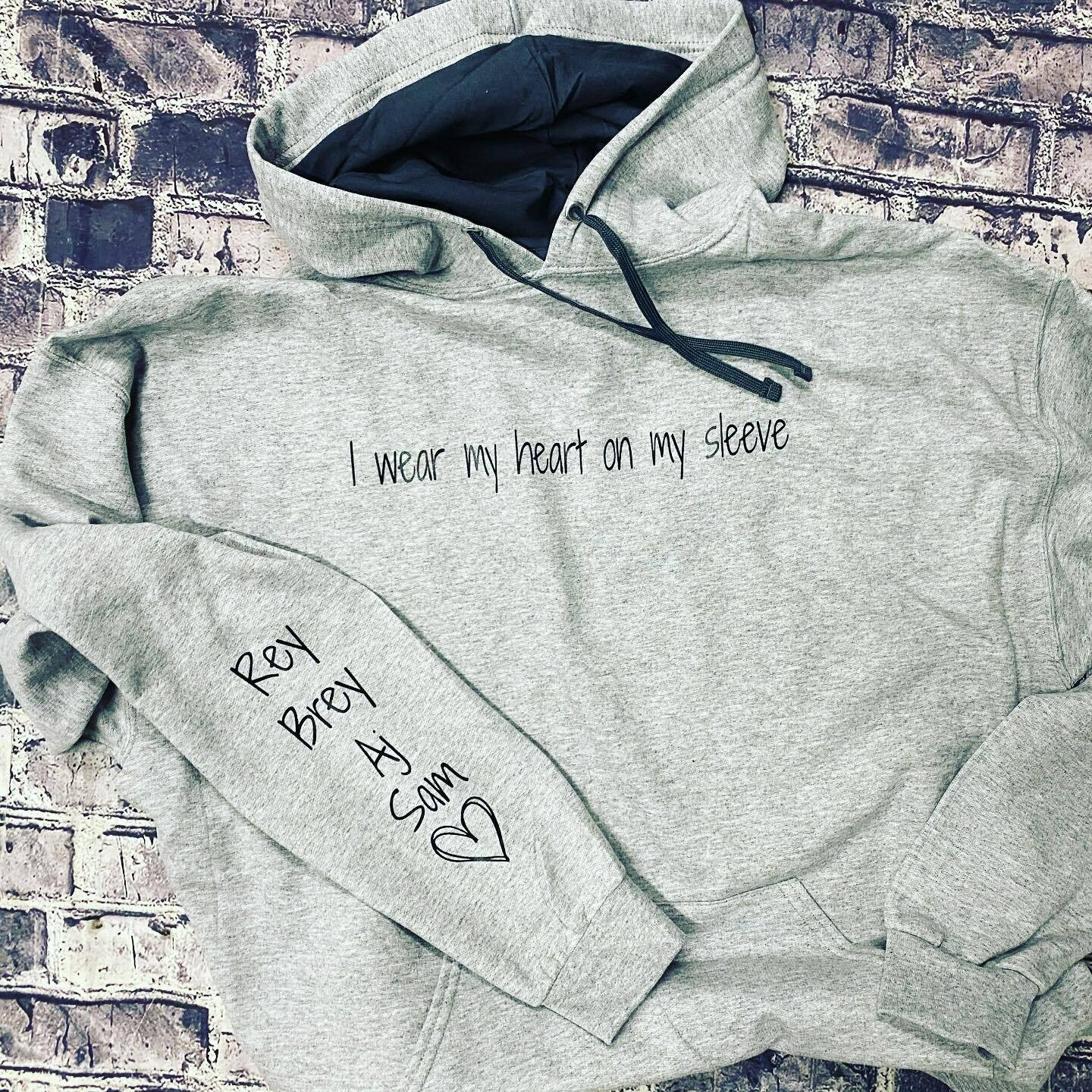 I WEAR MY HEART ON MY SLEEVE - HOODIE