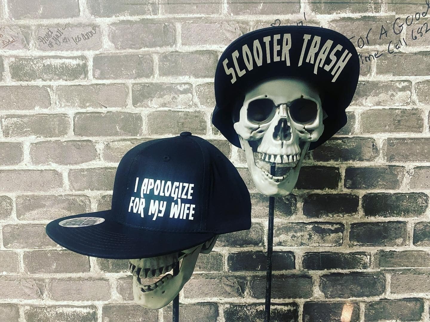 I APOLOGIZE FOR MY WIFE - SNAP BACK