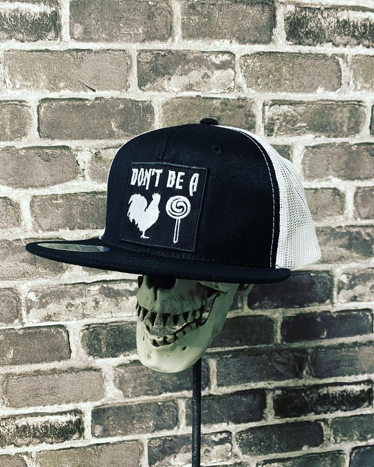 DONT BE A COCK SUCKER- WHITE MESH - PATCH  - SNAP BACK