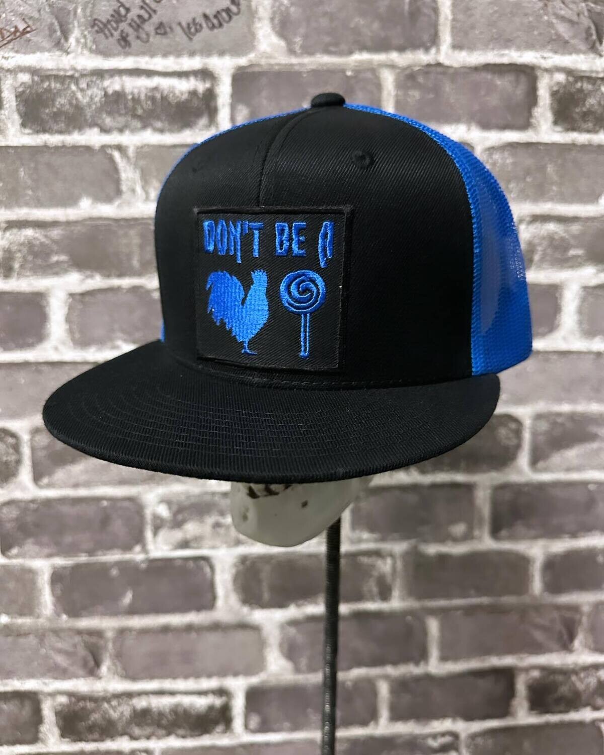 DON&#39;T BE A COCK SUCKER- BLUE MESH - PATCH - SNAP BACK
