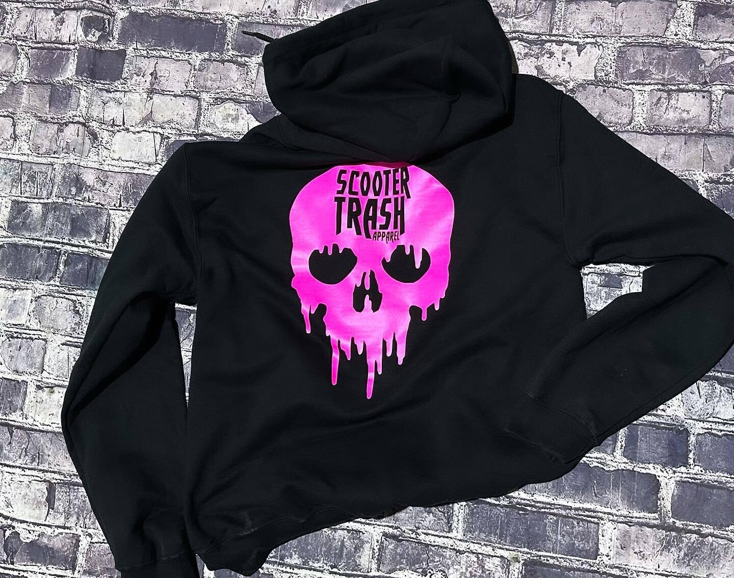 DRIP SKULL LOGO- HOT PINK - HOODIE