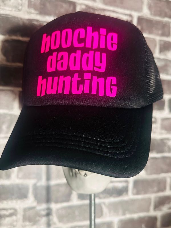 HOOCHIE DADDY HUNTING- FOAM -SNAP BACK