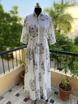 فساتين(Dresses)