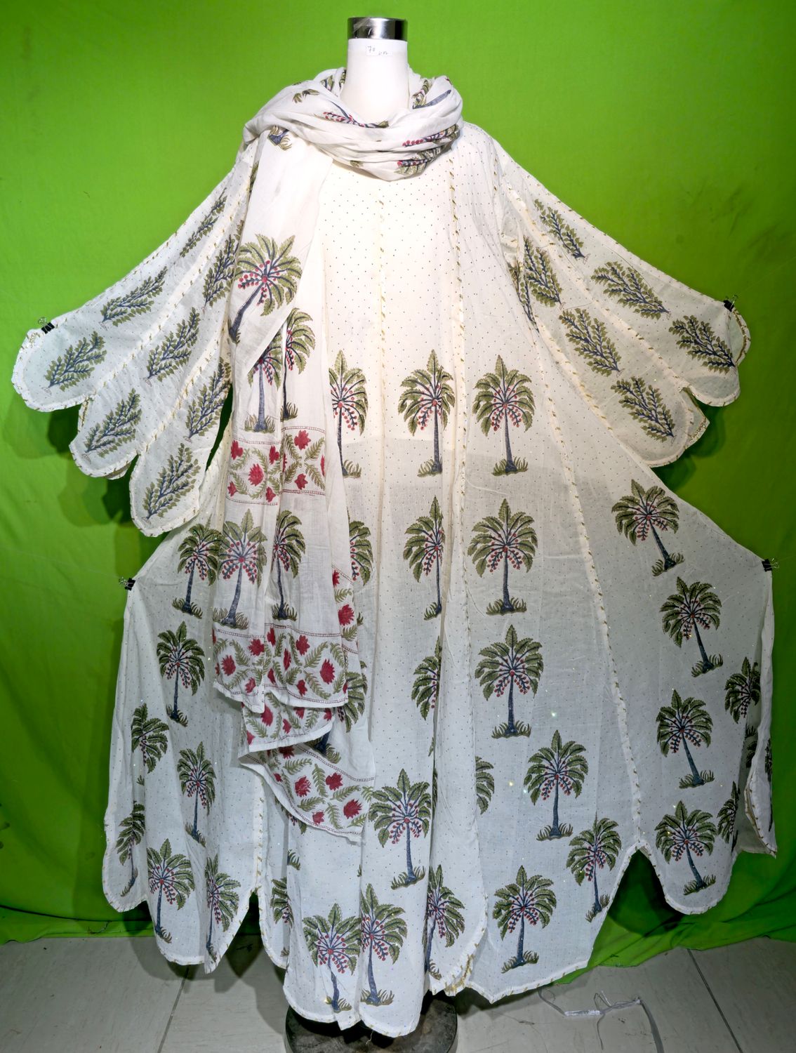 L-XL Crystal Palm Meher Dress 100% Cotton 57&quot; Inches Long Jalabiya With Sela