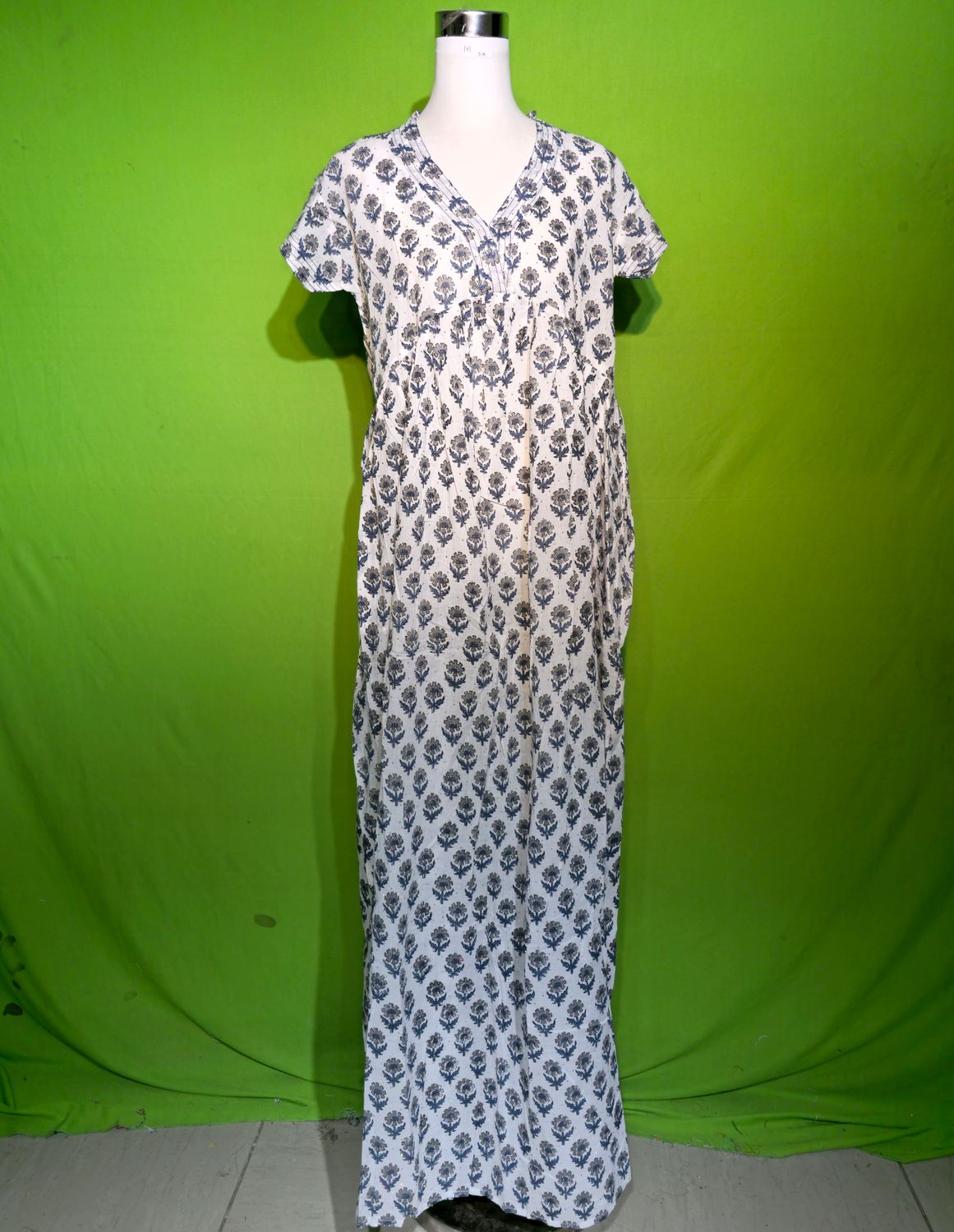 S-M Crystal Amani Dress 100% Cotton 57&quot; Inches Long Jalabiya
