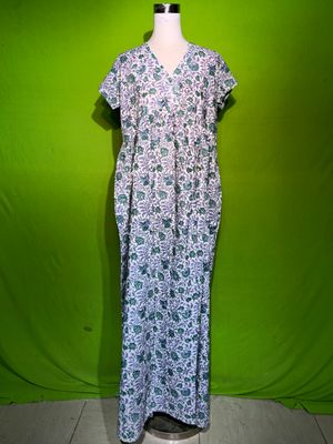 L-XL Crystal Amani Dress 100% Cotton 57&quot; Inches Long Jalabiya