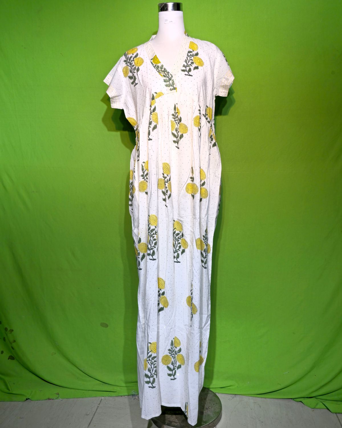 L-XL Crystal Amani Dress 100% Cotton 57&quot; Inches Long Jalabiya