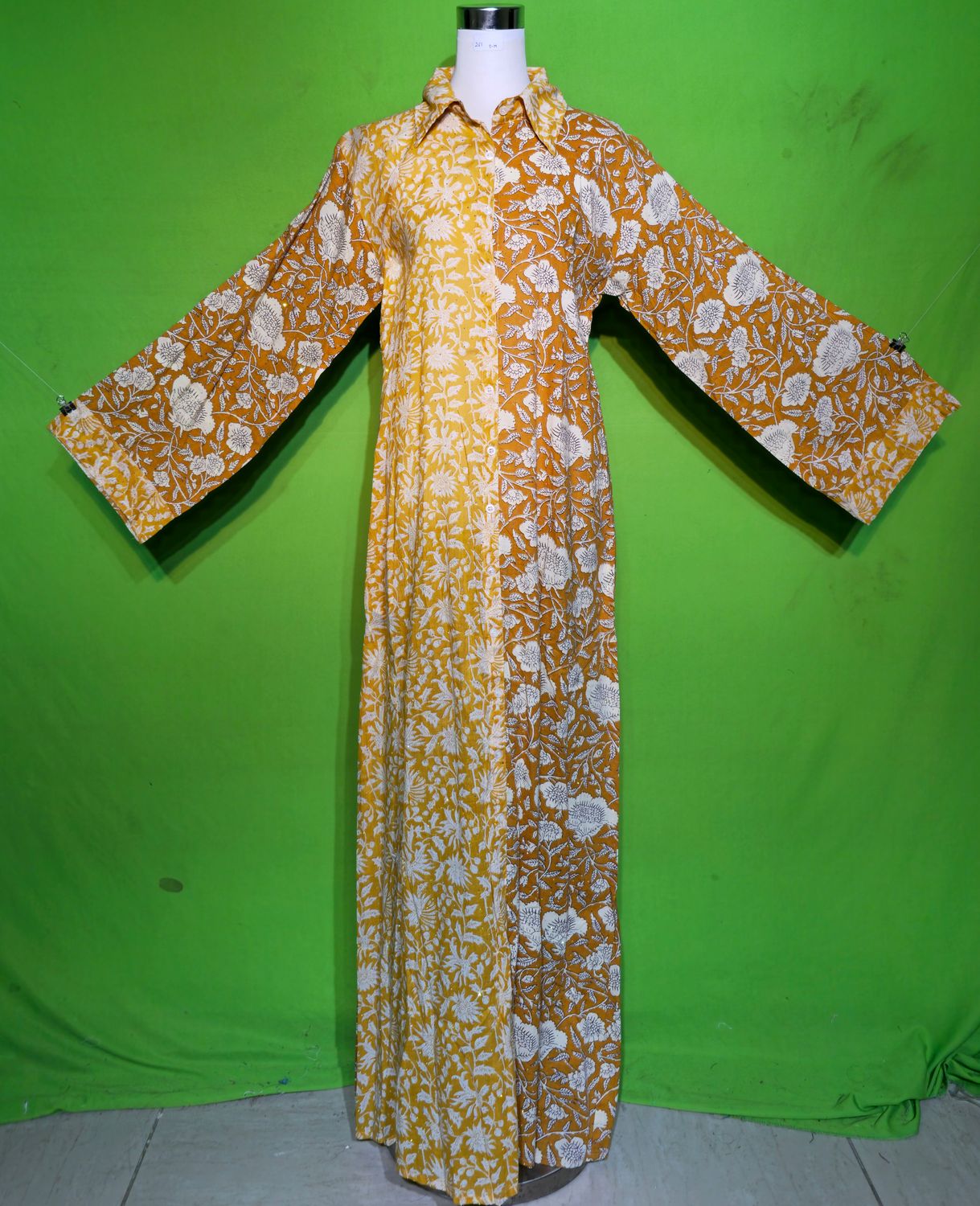 S-M Crystal Singapore Dress 100% Cotton 57&quot; Inches Long Jalabiya