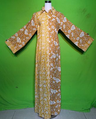 S-M Crystal Singapore Dress 100% Cotton 57&quot; Inches Long Jalabiya