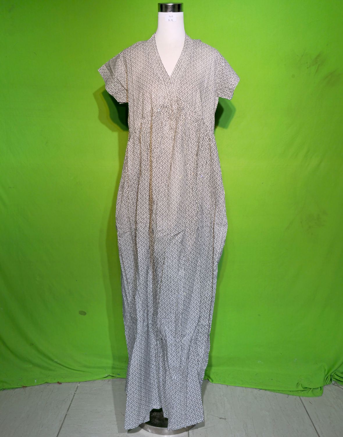 S-M Crystal Amani Dress 100% Cotton 57&quot; Inches Long Jalabiya
