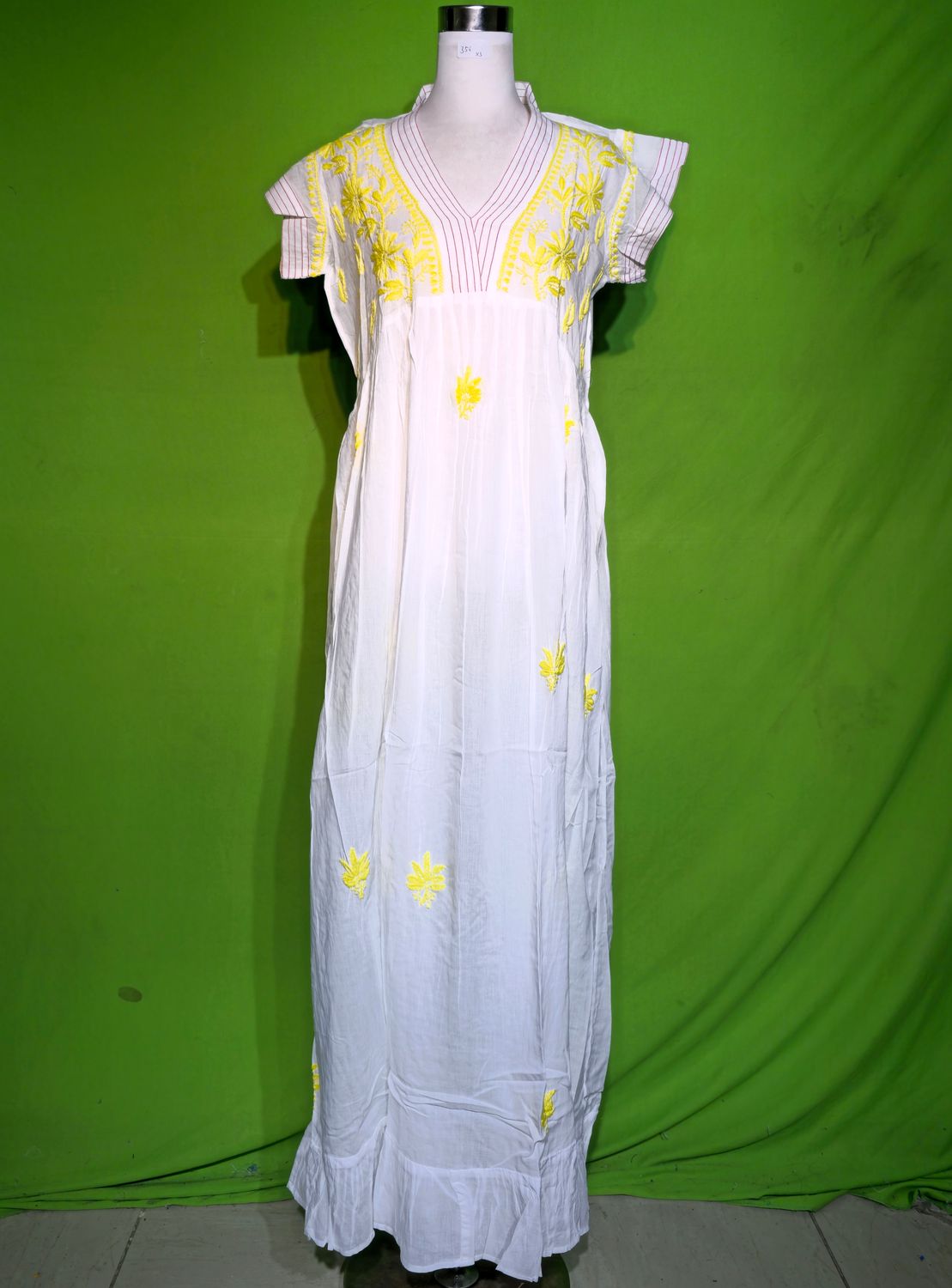 XS Embroidery Dress 100% Cotton 54&quot; Inches Long Jalabiya