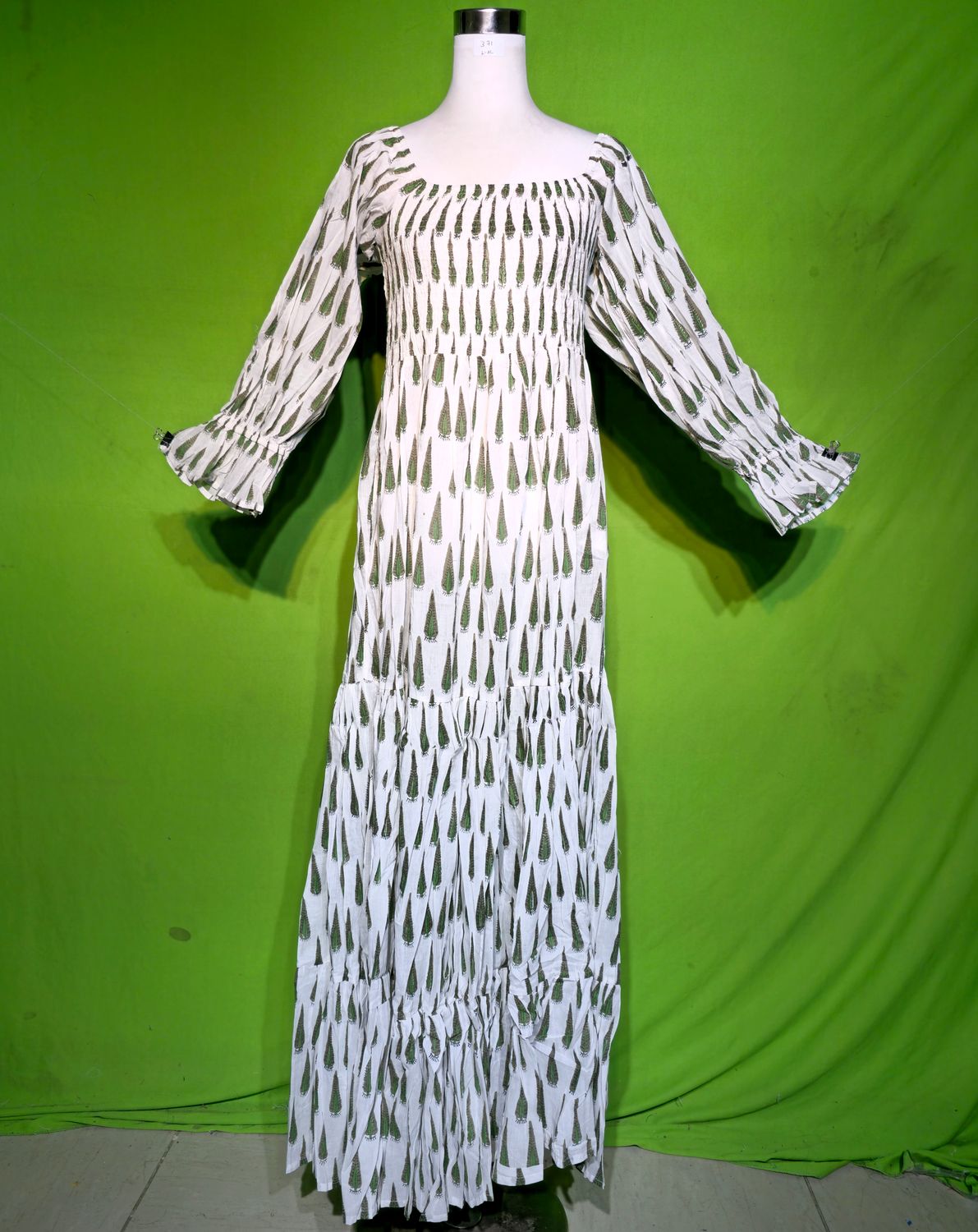 L-XL Sara Dress 100% Cotton 57&quot; Inches Long Jalabiya
