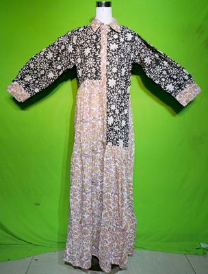 L-XL New Singa Dress 100% Cotton 57&quot; Inches Long Jalabiya
