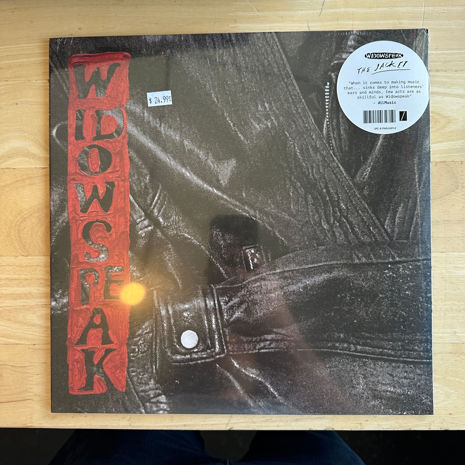 Widowspeak &quot;The Jacket&quot; LP