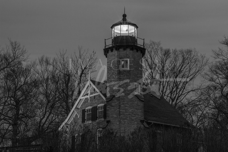 White River Light B&amp;W