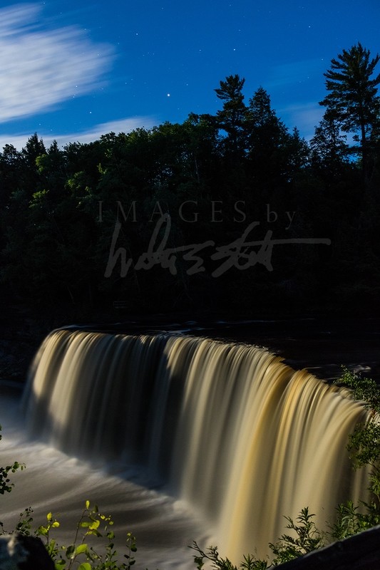 Tahquamenon Night