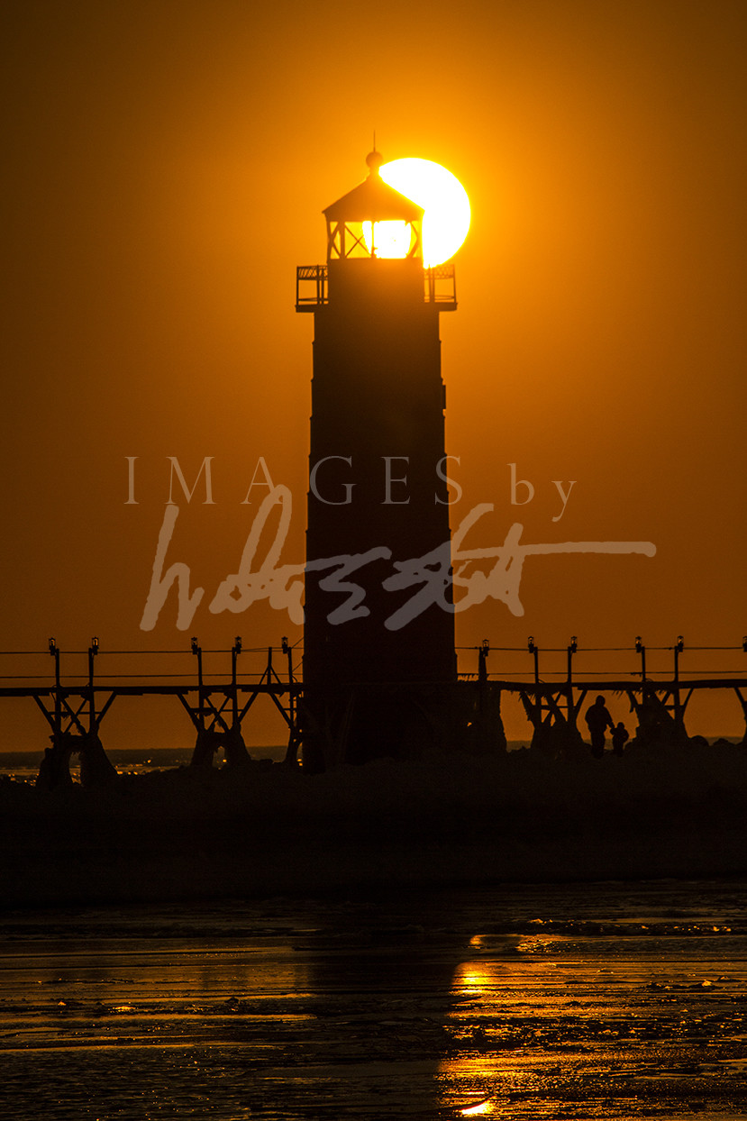 Sunlighthouse