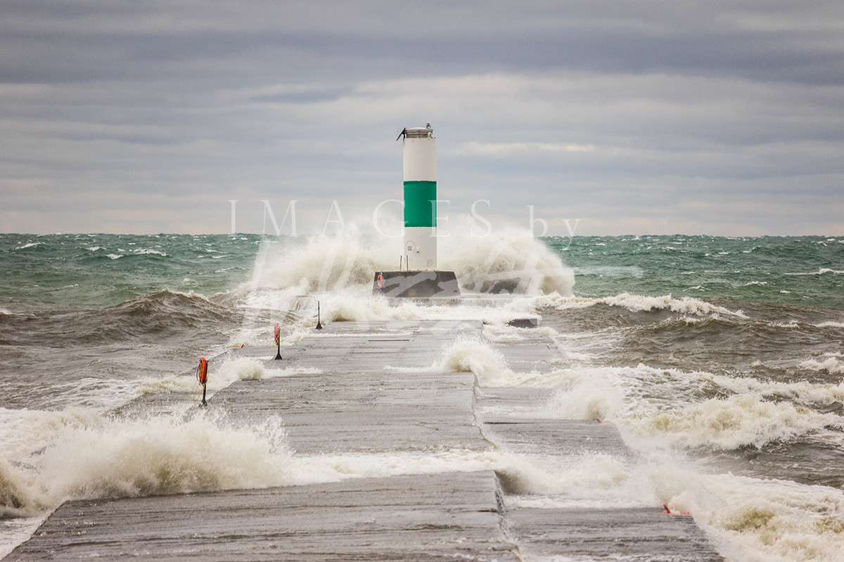 North Pier Waves