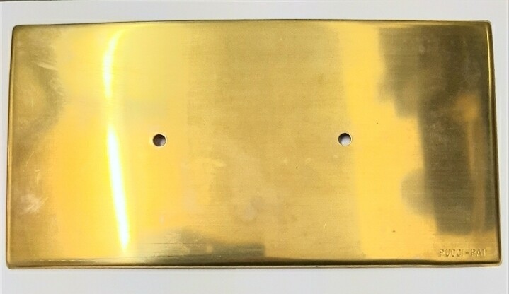 PUCCI PLACCA ESTERNA IN OTTONE GREZZO 80009092