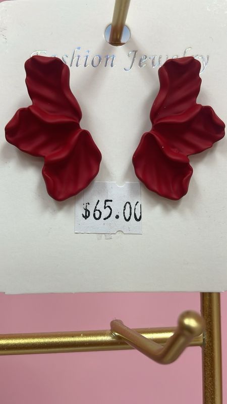 Flower Matter Stud