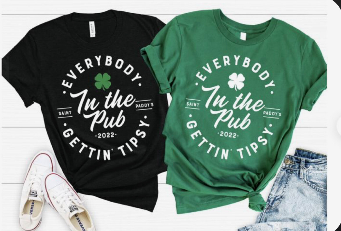 Everybody In The Pub Getting Tipsy Shirt