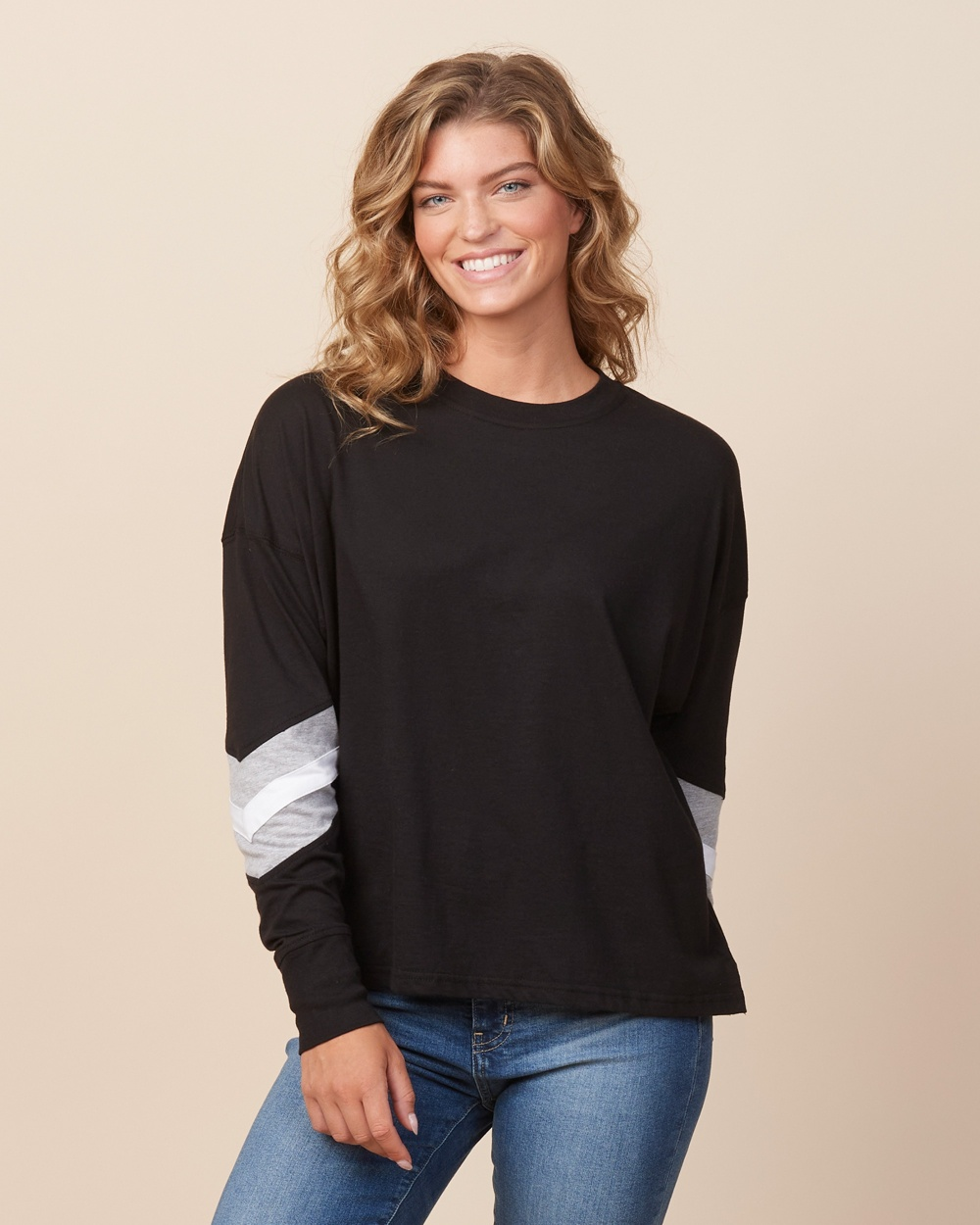 CLIO POWERLIFTING -Ladies Essential Boxy Varsity Long Sleeve Tee