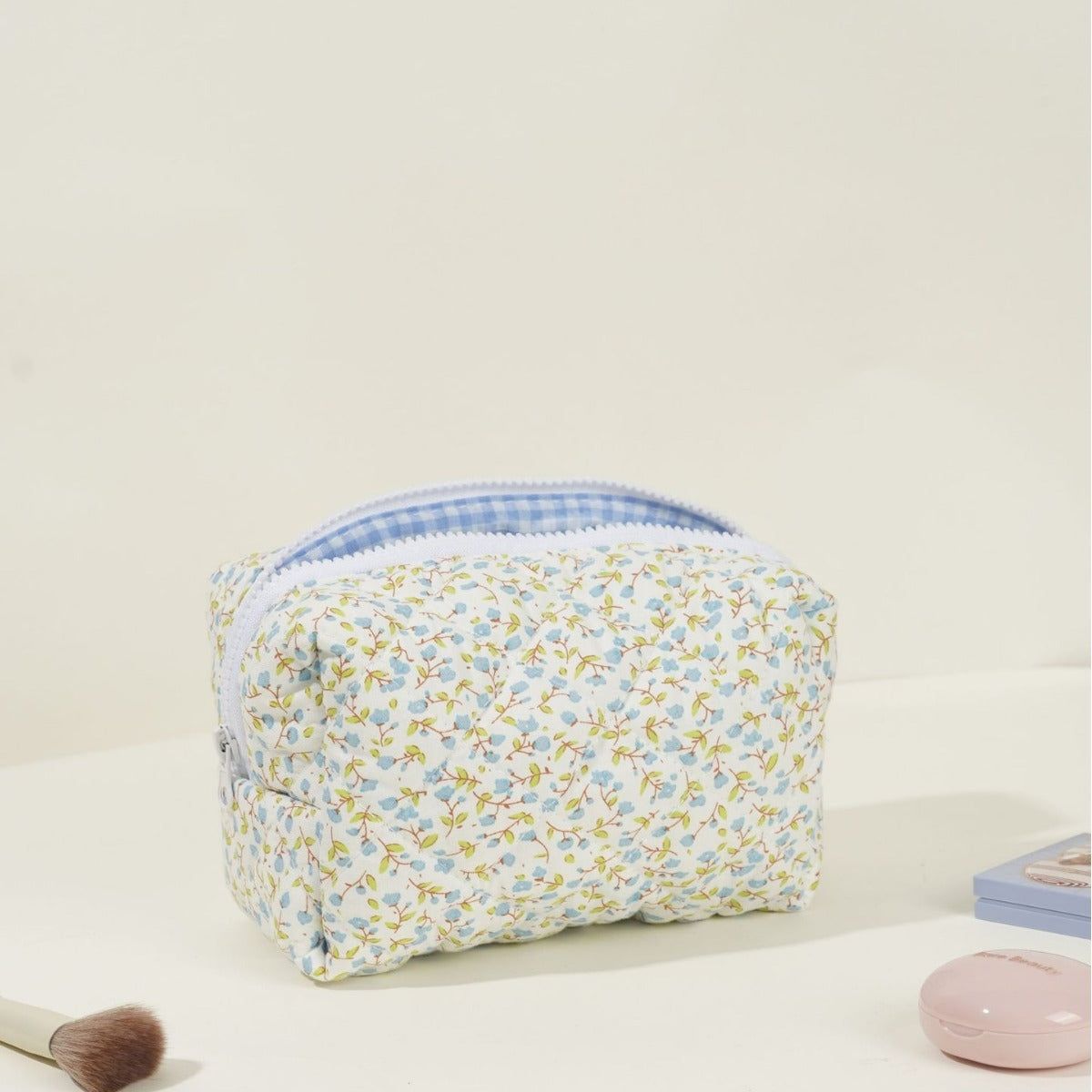 Floral Quilted Cosmetic Bag, Floral Quilted Cosmetic Bag: Blue