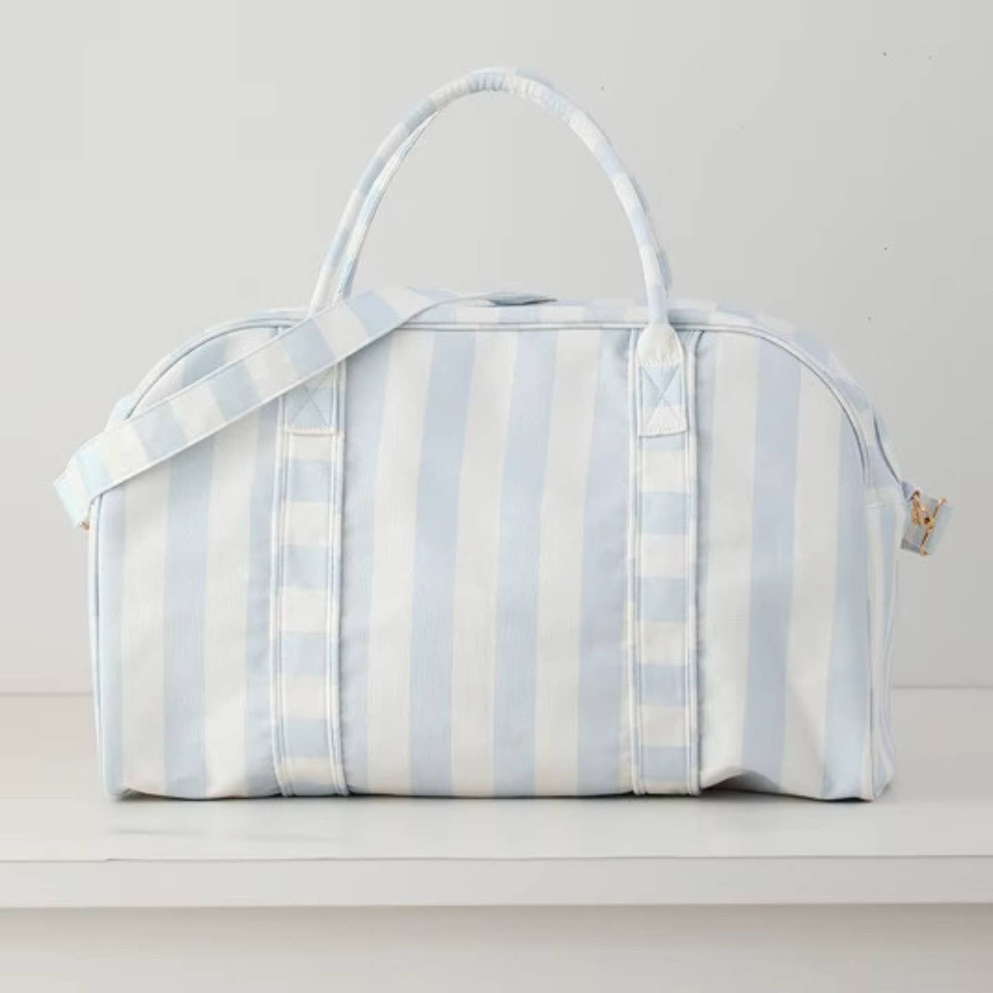 Patterned Duffel, Pattern: Light Blue/White Stripe