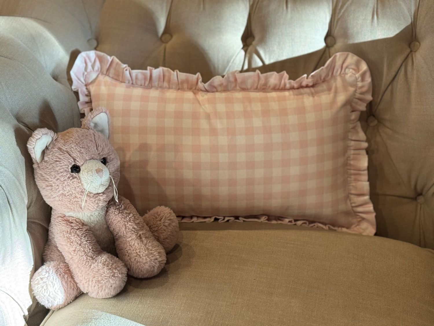 Pillow - Gingham with Ruffle Pillow - Gingham with Ruffle