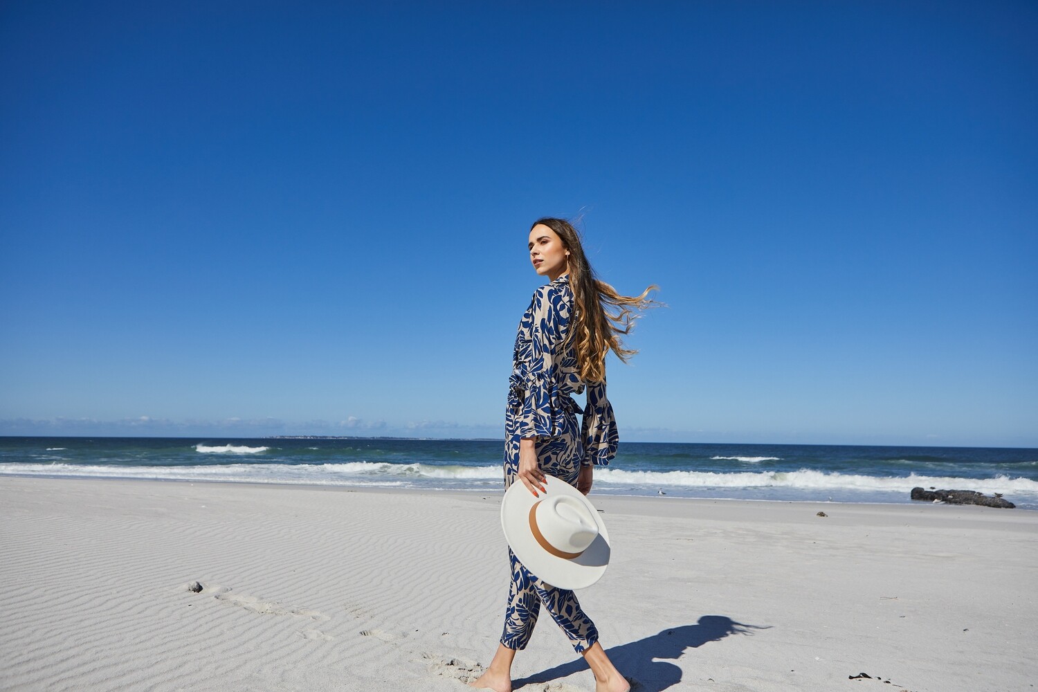 MARCILLA BEIGE &amp; NAVY