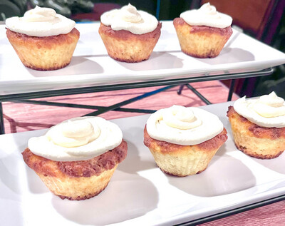 Cinnamon Roll Cupcake