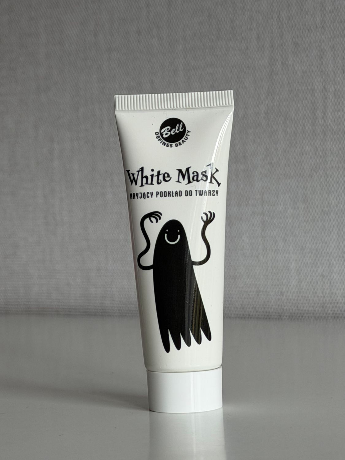 Baltoji grimo kaukė Bell White mask