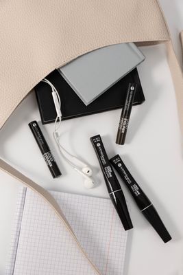 NAUJIENA  / Bell Professional