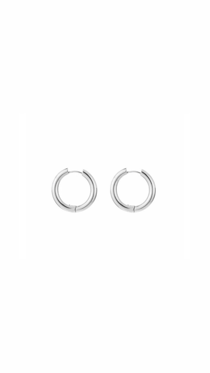 Hoop 1,5 cm Silver