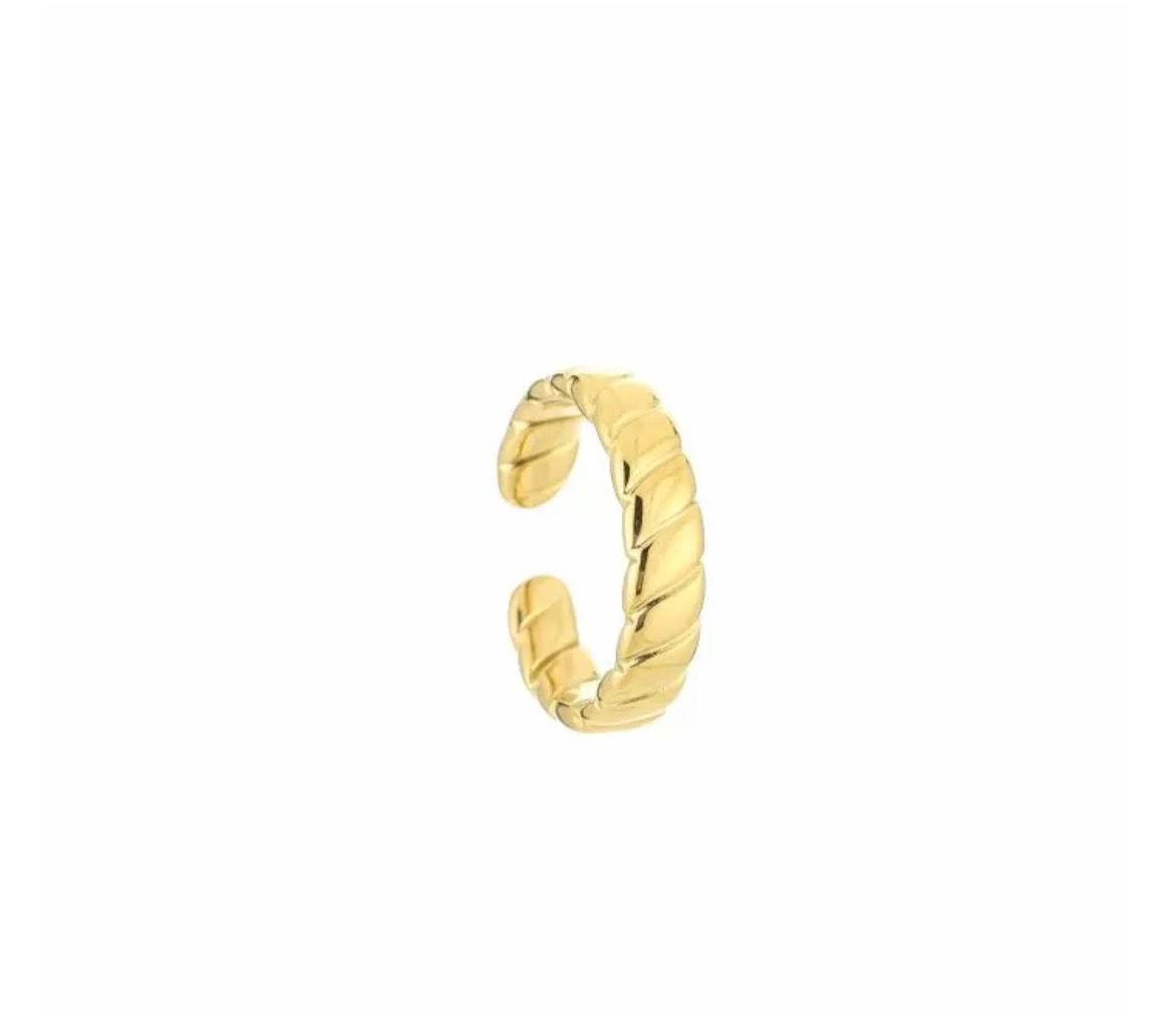 Simple ring one size