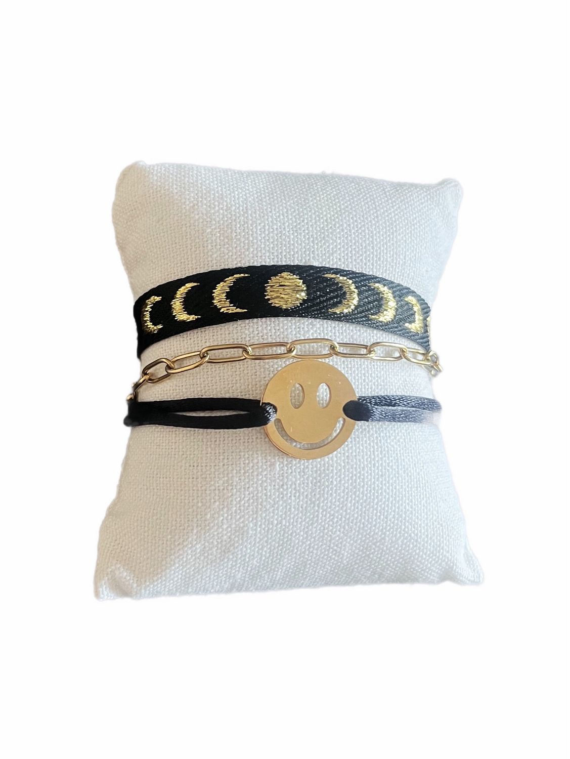 Black smiley set