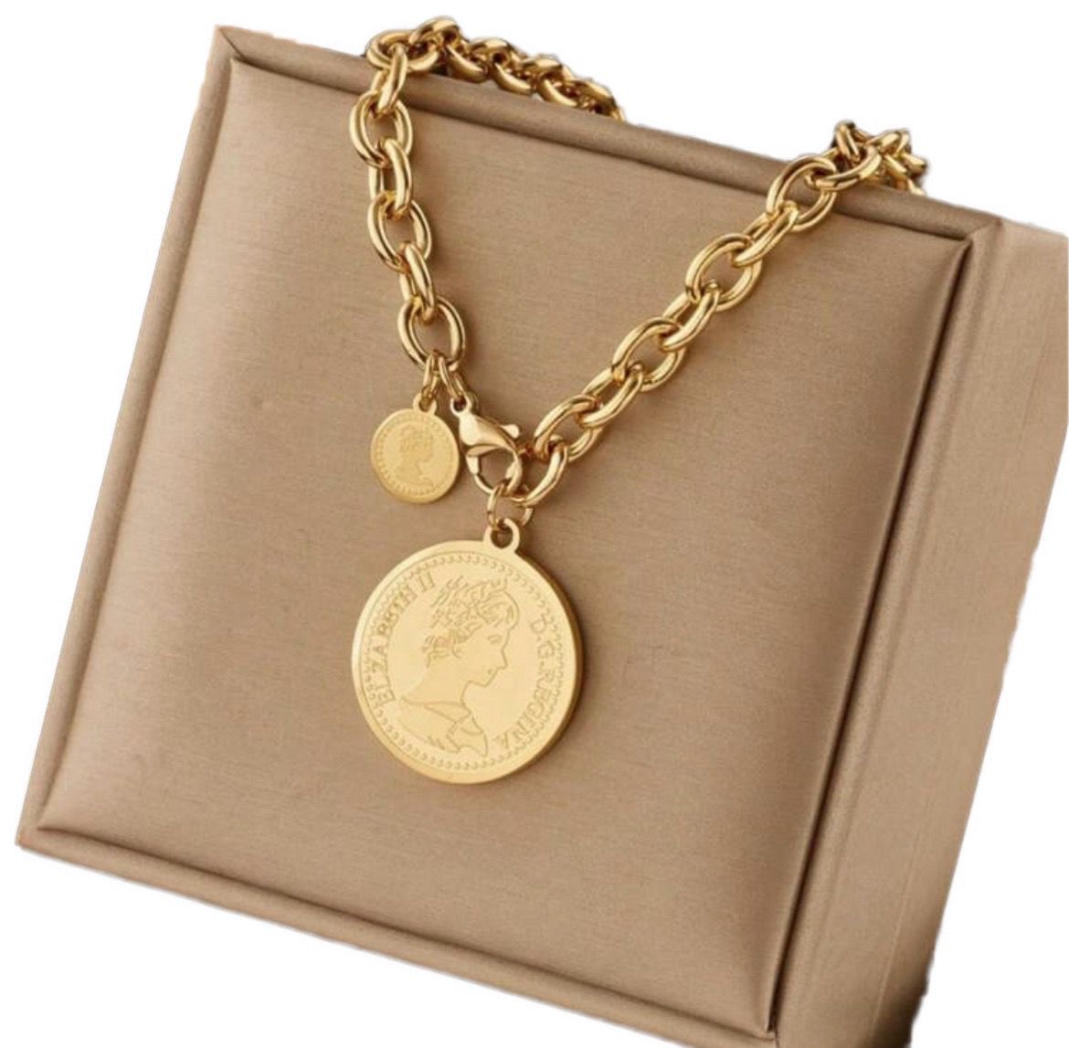 Joanna Necklace