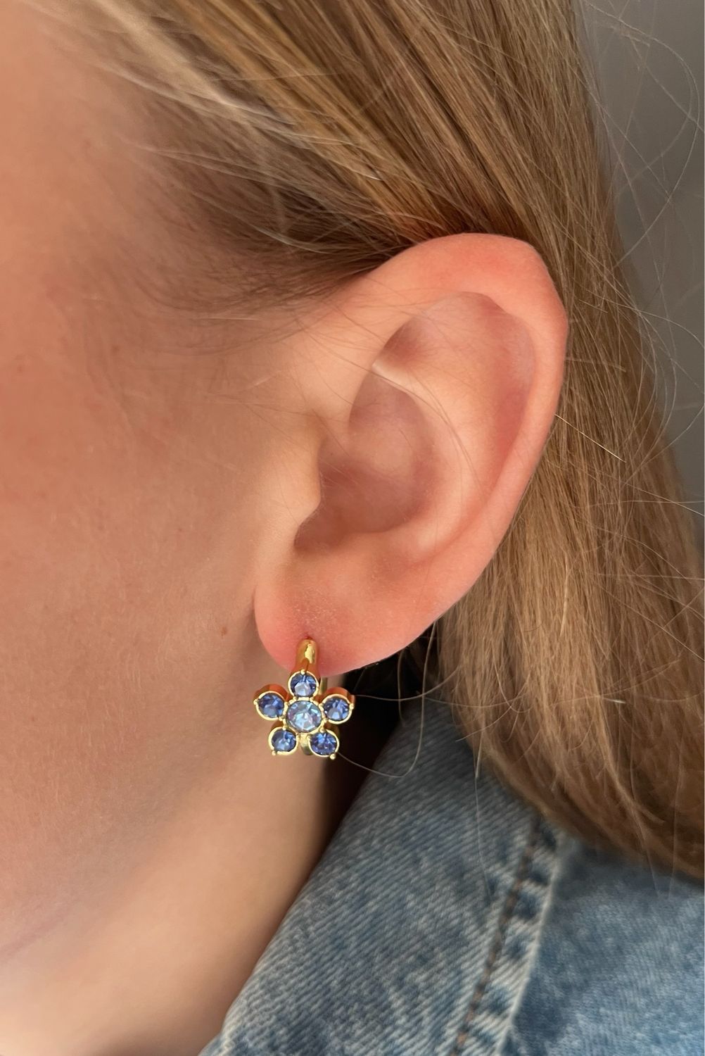 Blue flower hoops