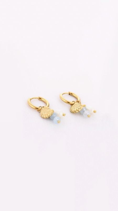 Sea glow light blue
