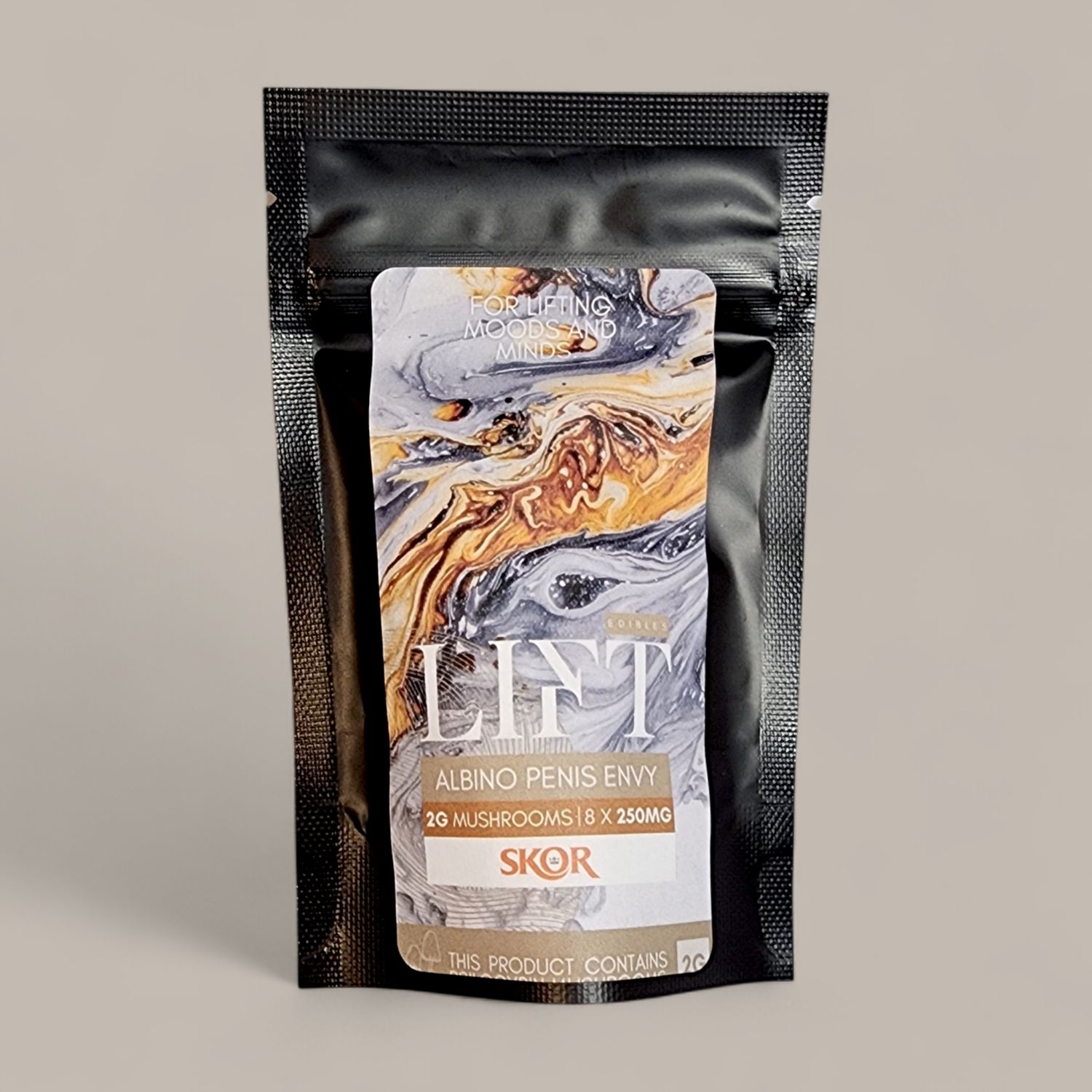 LIFT Albino Penis Envy SKOR