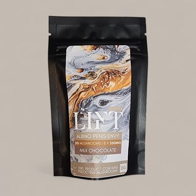 LIFT Albino Penis Envy Milk Chocolate