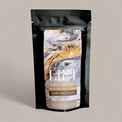 LIFT Albino Penis Envy Dark Chocolate