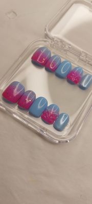 Press on nails 