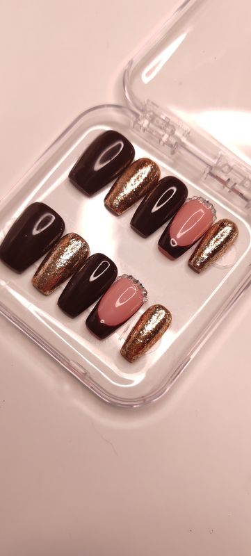 Press On Nails 