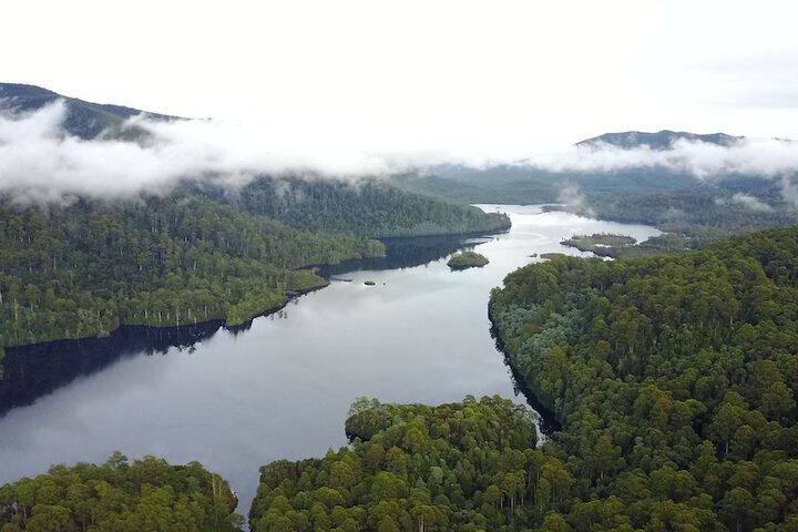 Tullah Lakeside Lodge, Yullah, TAS