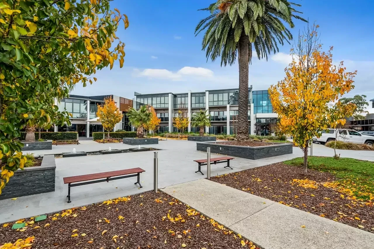 The Quality Hotel , Taylors Lakes, Vic
