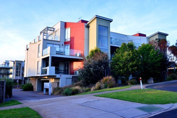 Phillip Island Towers, Cowes, Vic.