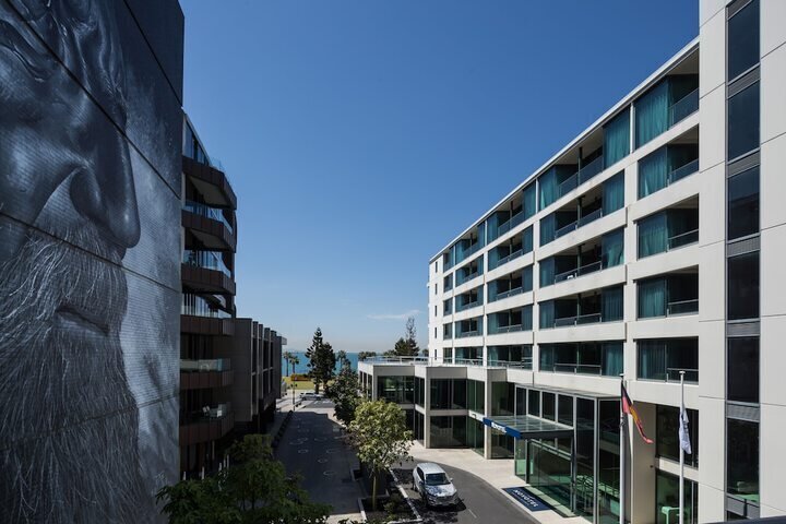 Novotel, Geelong, Vic.